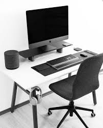 Nicolay T Pc Gaming Computer Laptop Accessories Setup Room Minimalism Pcsetup Office Inte Home Office Setup Home Office Design Dream Desk