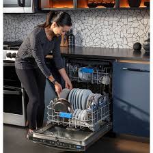 Ge appliances now offers connected dishwashers, which integrate with amazon dash so that you'll always have detergent for your washing machine. Ge Profile Fingerprint Resistant Top Control With Stainless Steel Interior Ultrafresh Dishwasher With Microban Antimicrobial Technology Reviews Wayfair