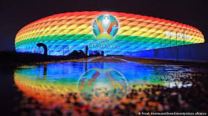 Stadion dengan nama lain dari allianz arena yang menjadi markas dari bayern munchen. Uefa Denies Request To Light Allianz Arena In Rainbow Colors Sports German Football And Major International Sports News Dw 22 06 2021