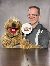 Auch wenn die kamera nicht dabei ist, geben sich hiefinger und seine kollegen (bei elstner arbeiten mehrere lockvögel) nie als fernsehmacher aus. 2pgehwy3csgp6m