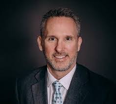 Wayne Yetter's Instagram, Twitter & Facebook