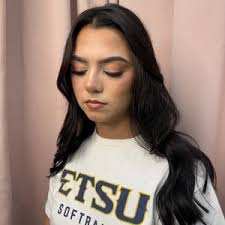 Beauty Specialists using Unite in Sterling Cascades II, Sterling