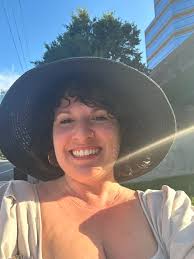 Hi! My husband and I just moved to BayView, Milwaukee. I'm looking for work  and social groups for things to do. Would anyone have some helpful pointers  or suggestions? Thanks in advance!