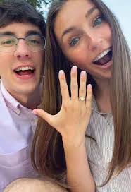 Gabrielle Cox's Instagram, Twitter & Facebook