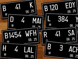 Kamu bisa membuat double huruf tertentu. Biaya Bikin Nomor Pelat Cantik Satu Angka Siap Siap Rogoh Kantong Dalam Dalam Indozone Id