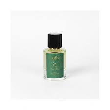 عطر 1983 الاخضر للشعر عطور فيصل الدايل Book Perfume Perfume Women Perfume