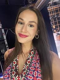 Meredith Blair's Instagram, Twitter & Facebook