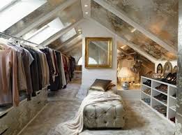 Ankleidezimmer Dachschrage Ein Attraktives Ankleidezimmer Gestalten Wohnung Wohnen Kleiderschrank Fur Dachschrage