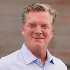 Daniel Crilley's Instagram, Twitter & Facebook