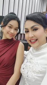 36 TAHUN RATNA LISTY BERKARYA : CATATAN PERJALANAN KARIER RATNA LISTY  1989-2025. #36tahunberkarya #ratnalistycintataksalah