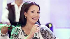 Artista este și ea însărcinată în opt luni și așteaptă cu nerăbdare să aducă pe lume tot o fetiță. Angela Rusu InsÄƒrcinatÄƒ A Treia OarÄƒ La 46 De Ani Ce Nume Va Purta Copilul