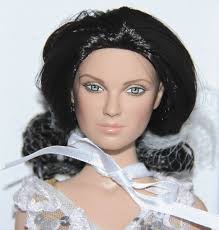 Jupiter Ascending Jupiter Jones Doll NRFB Tonner 16" Tyler body Movie Mila  Kunis