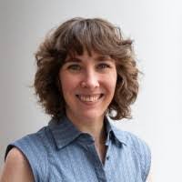 Hilary Hutson's Instagram, Twitter & Facebook