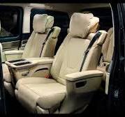 Volkswagen Viloran Vs Mercedes-Benz V-Class are both 7-seater luxury models
