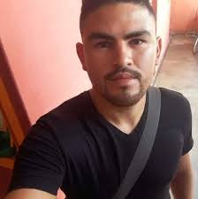 El es Adrián José Alas de 30 años de...