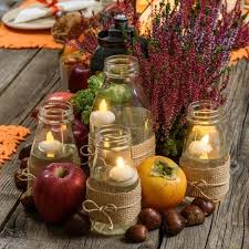 Herbstdeko Aus Naturmaterialien Selber Machen 33 Tolle Und Ganz Einfache Ideen Deko Herbst Selber Machen Herbst Veranda Dekorationen Herbst Dekoration