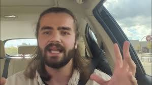 Kurt Russell Stars in Raunchy Comedy about Used Car Salesmen