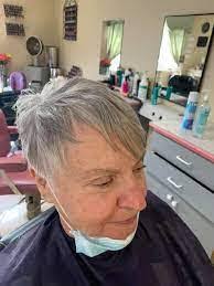 Sheila Huntzinger's Instagram, Twitter & Facebook