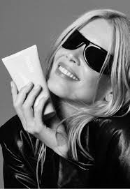 PRE ORDEN** PATRICK TA