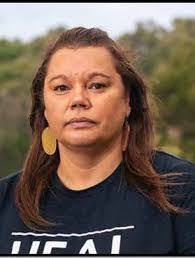 Donna Wilks's Instagram, Twitter & Facebook