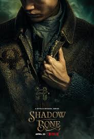 The series, announced on january 10, 2019, will be created, written and executive produced by showrunner eric heisserer , and executive produced by leigh bardugo, shawn levy. Simak Poster Serial Terbaru Netflix Shadow Bone Greenscene