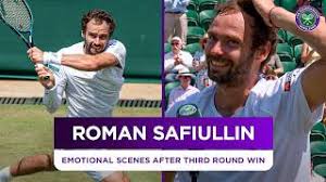 Wimbledon 2026: Sabalenka v Ostapenko; Djokovic and Sinner win; Safiullin stuns Fonseca – live