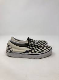 Black And Grey Checkered Slip On Vans Vans Checkered Slip On Women S 7 5 Worn But Still Has Plenty Of Life Left Sneakers Fashion Slip On Sneaker Vans Style