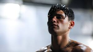 Bintang tinju Ryan Garcia minta maaf sebab guna perkataan kesat berbaur  perkauman : r/sports