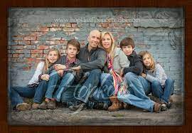 A Favorite Family Of Mine Family Portrait Poses Photography Poses Family Family Photo Pose