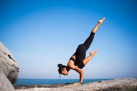 Sono disponibile a incontri privati per l insegnamento della disciplina. Le Vacanze Olistiche Tra Yoga E Meditazione Hotelatema