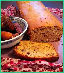 Cake Aux Dattes Et Amandes La Recette Facile Recette Cake Dattes Recette