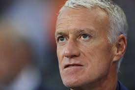 Contact didier deschamps on messenger. Equipe De France La Liste Des 23 Avec Le Grand Retour De Rabiot Et Les Premieres D Upamecano Camavinga Et Aouar Football Maxifoot