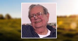 Evan Lacy's Instagram, Twitter & Facebook