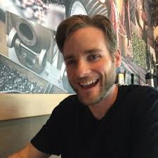 Ethan Fleck (@thecartechguy)