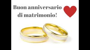 C'è il 25° anniversario di matrimonio, il 50° e il 75°, rispettivamente dette nozze d'argento, d'oro e di platino. Anniversario Di Matrimonio 34 Anni