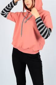 Sweat Modelleri Icin Tiklayiniz Www Modivera Com Tarz Moda Moda Sportif Kiyafetler