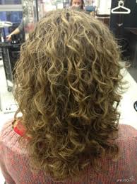 карвинг химическая завивка на короткие волосы фото до и после Beautiful Loose Even Curl In This Perm With Images Permed Hairstyles Medium Hair Styles Loose Perm