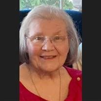 Carolyn Maples's Instagram, Twitter & Facebook