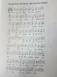 Und bau ich mal scheiße, weiß ich, dass es keine schläge hagelt. 340 Fingerspiele Ideen In 2021 Kindergarten Lieder Kinder Lied Kinderlieder