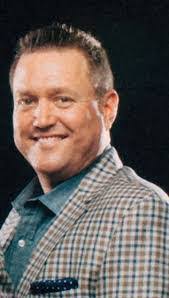 Douglas Roark's Instagram, Twitter & Facebook