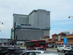 Sammenlign hotelpriser og find den laveste pris for hatten hotel melaka hotel i bandar hilir. Hotel View From Mahkota Hilir Picture Of Hatten Hotel Melaka Tripadvisor
