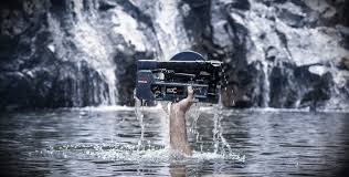 The sdc folds up into a small portable size and is also fully waterproof. Minelab Sdc 2300 Golddetektor Minelab Metalldetektor Kaufen Metalldetektoren Beim International Detector Center