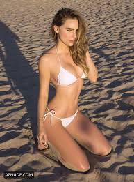 Belinda Peregrin Sexy in Esquire Mexico - AZNude