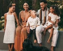 Check out this biography to know about her family, birthday ryan curry owns a larger than life playhouse, which actually looks a lot cooler than many real houses! Stephen Curry S Kids All We Know About Nba Star Children