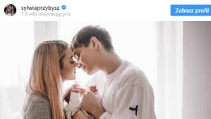 Nothing to show here at this time. Sylwia Przybysz I Jan Dabrowski Ich Corka Skonczyla Roczek Pola Miala Piekne Urodziny Foto 4fun Tv