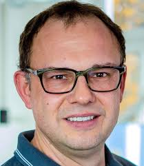 ZAHNARZT DENNIS BECKER