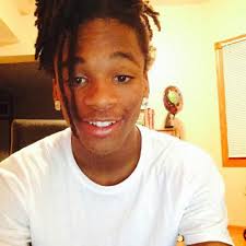 Antonio Delaney's Instagram, Twitter & Facebook