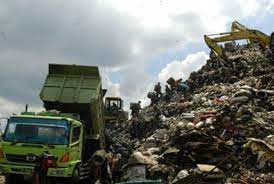 Ridho dinata 23112011 yeni primasari 23112012 m. Pemkot Bekasi Akan Tutup 88 Tempat Pembuangan Sampah Liar Republika Online