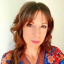 Stream Elizabeth Roxburgh Voice Overs music