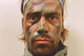 USSISÕNADEL KÄIDUD! „Tahaksin olla pigem näitleja Karl Robert Saaremäe kui  tundmatu sõduri haud,” ütleb jaoülemana